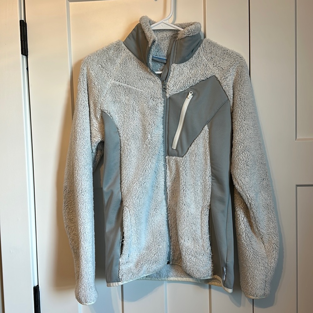 Columbia Light Grey Zip Up